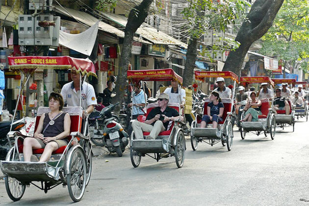 Cyclo Tour Around Hanoi