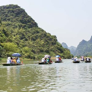 Trang An Ecotourism in Vietnam Holiday