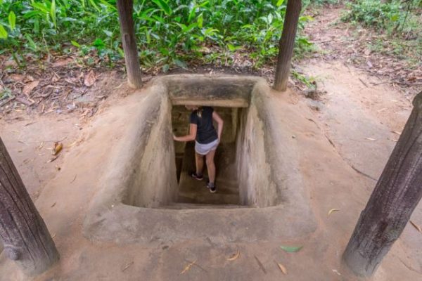 discover the legend cu chi tunnels