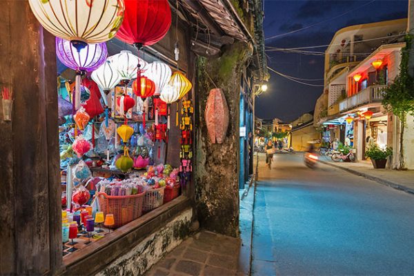 Silk Shop in Hoi An Danang Holiday