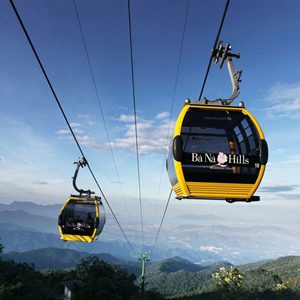 Cable car over Ba Na Hill
