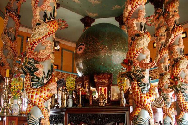Cao Dai Temple in Vietnam Holiday Package