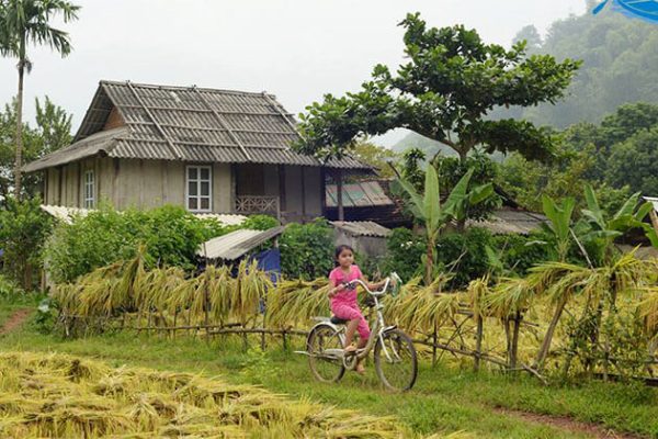 Pom Coong Village in Vietnam Holiday