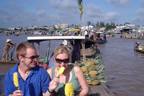 Explore Vinh Long Mekong Delta in Vietnam Holiday