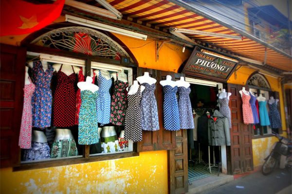 Fabric store in Hoi An Danang Holiday Package