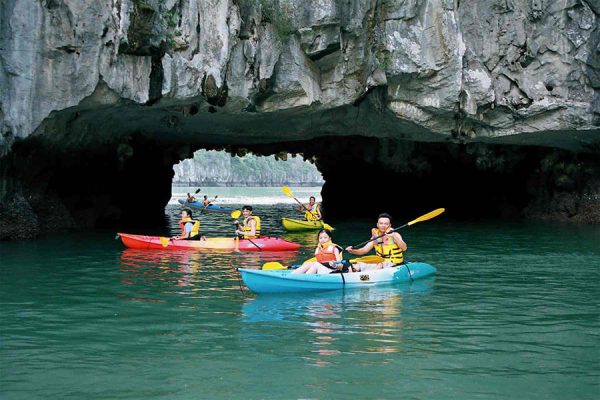 Hanoi - Halong Bay Muslim Private Package Tour