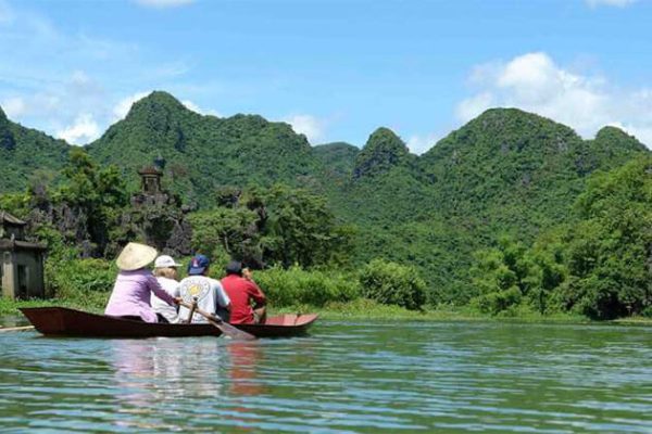 Perfume Pagoda in Vietnam Holiday