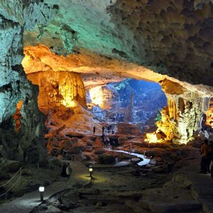 Sung Sot Cave