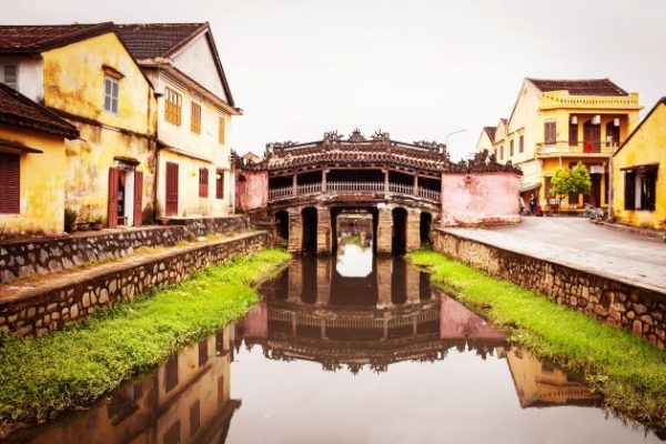 behold japanese covered bridge in hoi an