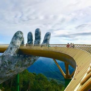 the golden bridge in danang