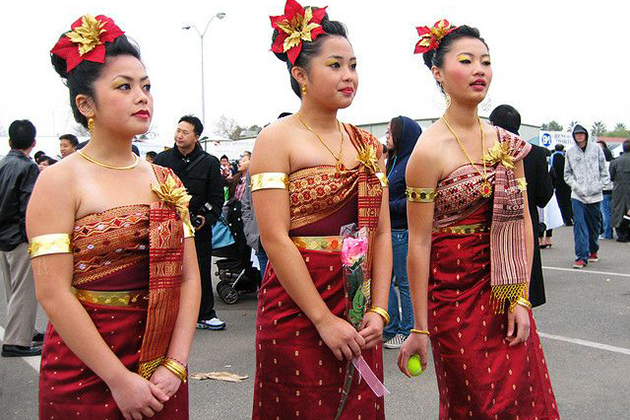 Laos traditional costumes