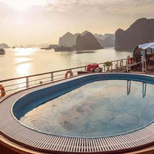 Halong-Bay-Overnight-Cruise-2-Days-1-600x400