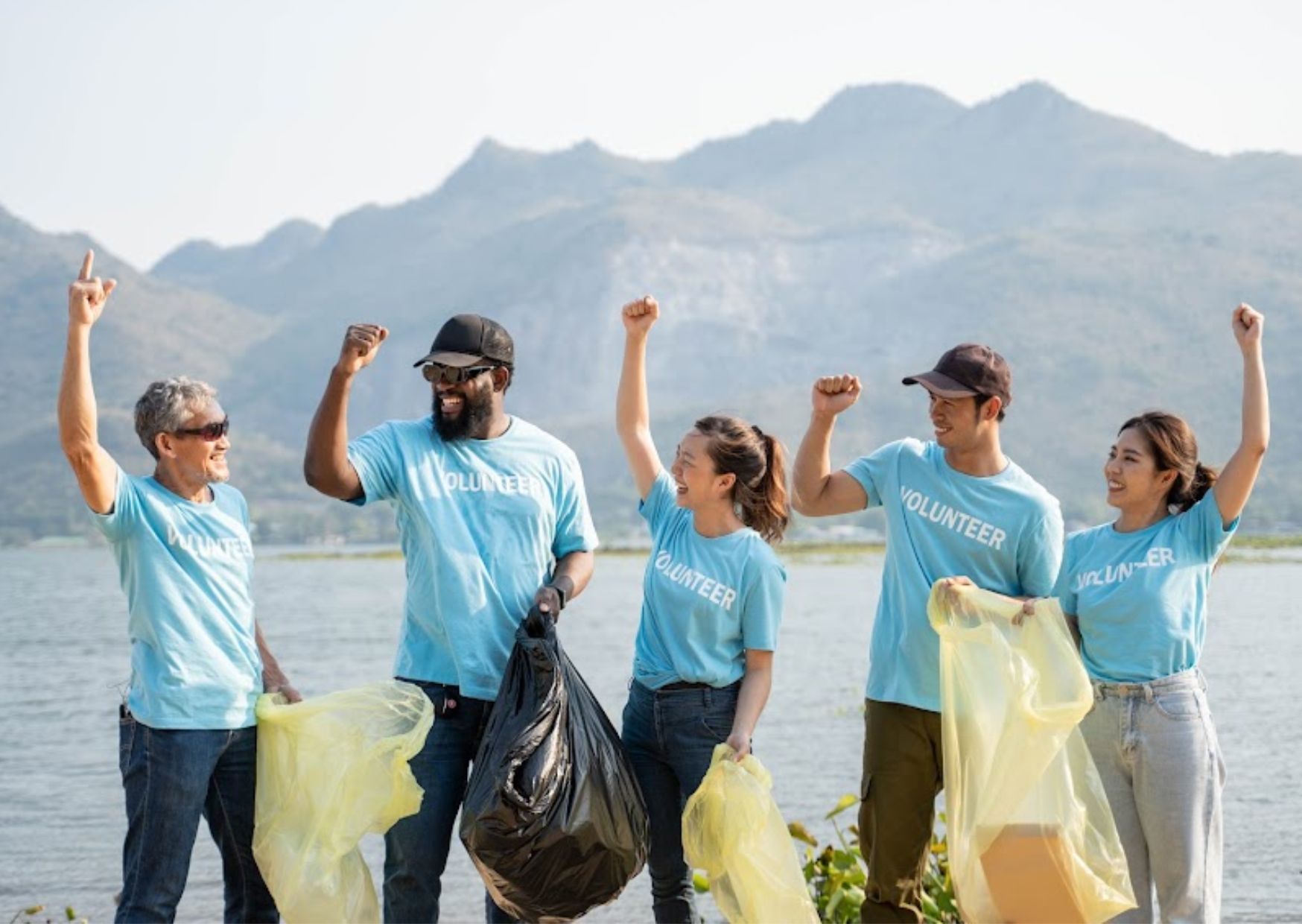 Sustainable Tourism for Agents